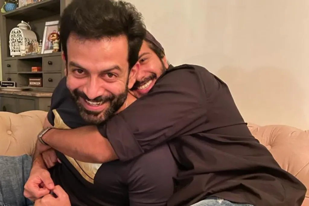 కేరళ కస్టమ్స్ దాడులు: ప్రీత్విరాజ్, దుల్కర్ సల్మాన్ ఇళ్లపై దాడులు||Kerala Customs Raids: Prithviraj, Dulquer Salmaan's Homes Searched The current image has no alternative text. The file name is: 1627450452_prithiviraj-sukumaran-and-dulquer-salmaan-1200x800-1.webp