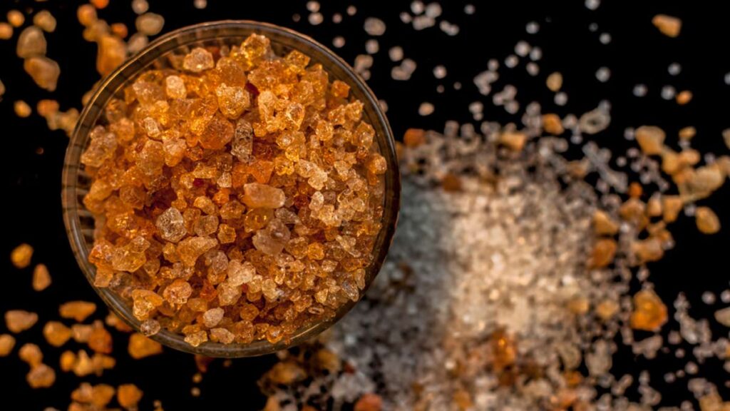 గోండ్ కటిరా: ఆరోగ్యానికి అమూల్యమైన సహజ ఔషధం||Gond Katira: A Valuable Natural Remedy for Health The current image has no alternative text. The file name is: Main_gond.jpg