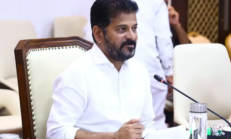 Revanth's Masterstroke: Unraveling the Crucial Telangana Cabinet 2 Berths Puzzle||రేవంత్ మాస్టర్స్ట్రోక్: కీలకమైన తెలంగాణ కేబినెట్ 2 బెర్త్ల చిక్కుముడి విప్పుతోంది Revanth's Masterstroke: Unraveling the Crucial Telangana Cabinet 2 Berths Puzzle||రేవంత్ మాస్టర్స్ట్రోక్: కీలకమైన తెలంగాణ కేబినెట్ 2 బెర్త్ల చిక్కుముడి విప్పుతోంది