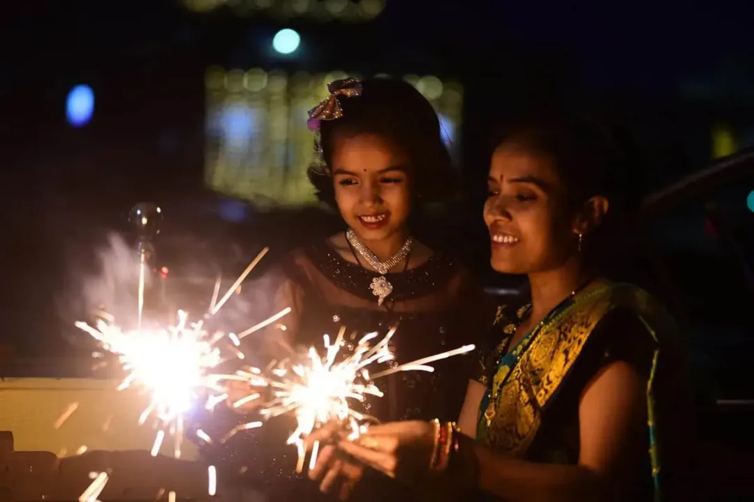 Diwali Tips: Kids' Safety from Fireworks||దీపావళి చిట్కాలు: పిల్లల భద్రతకు జాగ్రత్తలు