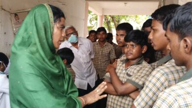 GUNTUR: అనపర్రు విద్యార్థుల ఆరోగ్య పరిస్థితిని పర్యవేక్షణ చేసిన కలెక్టర్