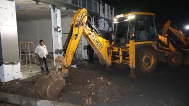 GUNTUR CITY NEWS: నగరపాలక సంస్థలో విధులు నుంచి ఇరువురి సస్పెన్షన్ GUNTUR CITY NEWS: నగరపాలక సంస్థలో విధులు నుంచి ఇరువురి సస్పెన్షన్