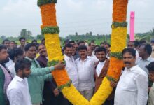 పొంగుటూరులో కేఎస్ఆర్ రైస్ మిల్ను ప్రారంభించిన ఎమ్మెల్యే చిర్రి బాలరాజు పొంగుటూరులో కేఎస్ఆర్ రైస్ మిల్ను ప్రారంభించిన ఎమ్మెల్యే చిర్రి బాలరాజు