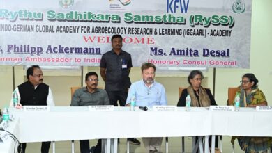 Pulivendula News:జర్మన్ అంబాసిడర్ డాక్టర్ ఫిలిప్ అకెర్మాన్ పులివెందుల IGGAARL సందర్శన Pulivendula News:జర్మన్ అంబాసిడర్ డాక్టర్ ఫిలిప్ అకెర్మాన్ పులివెందుల IGGAARL సందర్శన