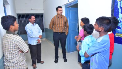 putaparthi sanghika పుట్టపర్తి సాంఘిక సంక్షేమ బాలుర వసతి గృహంలోకలెక్టర్ రాత్రి బస putaparthi sanghika