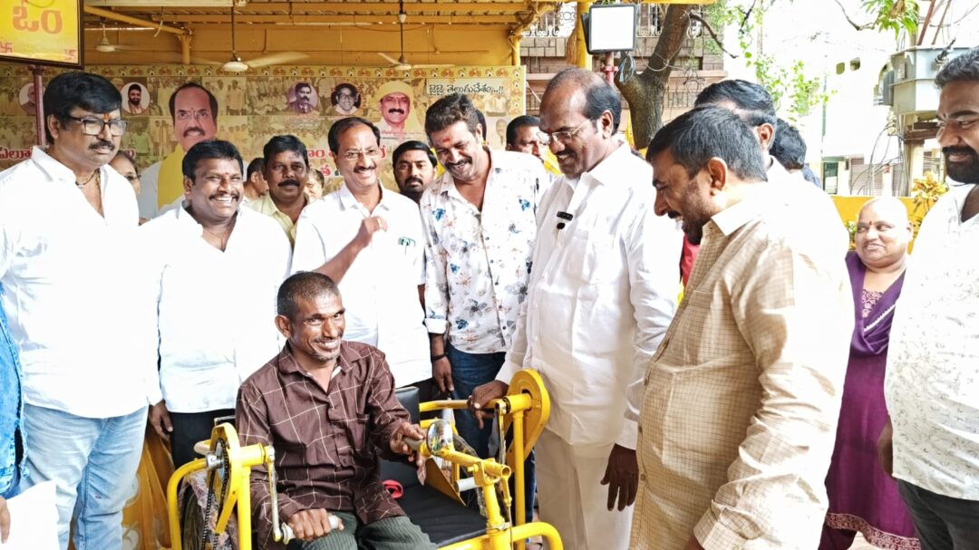 Pedhala aroghyanikiపేదల ఆరోగ్యానికి భరోసా, అవసరార్థులకు ఆర్థిక సాయం-ఏలూరు ఎమ్మెల్యే బడేటి చంటి