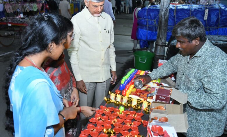 vijayawada beesent road lo విజయవాడ బీసెంట్ రోడ్లో సీఎం చంద్రబాబు పర్యటన vijayawada beesent road lo