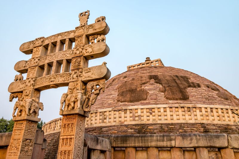 Vijayanagara Samrajyam: Telugu Samskrutiki Vaibhava Shikharam||విజయనగర సామ్రాజ్యం: తెలుగు సంస్కృతికి వైభవ శిఖరం Translation: Vijayanagara Empire