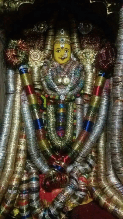 The Resplendent Gajula Alankaram of Vijayawada Kanaka Durga||విజయవాడ కనకదుర్గ అమ్మవారి గాజుల అలంకారం: భక్తి, సంప్రదాయాల కలయిక