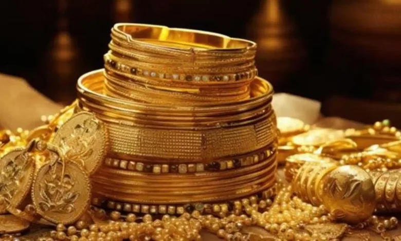 Penuganchiprolu Gold Scam: Hundreds Cheated, Lured by High Returns||పెనుగంచిప్రోలు బంగారు స్కామ్: వందలాది మంది మోసం, అధిక వడ్డీ ఆశచూపి భారీ దోపిడీ Penuganchiprolu Gold Scam: Hundreds Cheated, Lured by High Returns||పెనుగంచిప్రోలు బంగారు స్కామ్: వందలాది మంది మోసం, అధిక వడ్డీ ఆశచూపి భారీ దోపిడీ