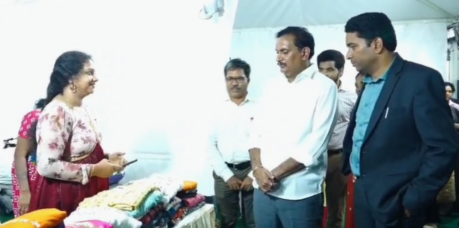 vijayawada local news: పున్న‌మి ఘాట్-బేరం పార్క్ వ‌ద్ద గ్రేట్ అమరావ‌తి షాపింగ్ ఫెస్టివ‌ల్ ను ప్రారంభించిన ఎంపీ కేశినేని శివనాథ్