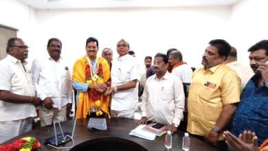 GUNTUR CITY NEWS: పేద బ్రాహ్మణుల అభ్యున్నతికి తోడ్పడతా... వెలగలేటి గంగాధర్... ఏపీ బ్రాహ్మణ వెల్ఫేర్ కార్పొరేషన్ డైరెక్టర్ GUNTUR CITY NEWS: పేద బ్రాహ్మణుల అభ్యున్నతికి తోడ్పడతా... వెలగలేటి గంగాధర్... ఏపీ బ్రాహ్మణ వెల్ఫేర్ కార్పొరేషన్ డైరెక్టర్