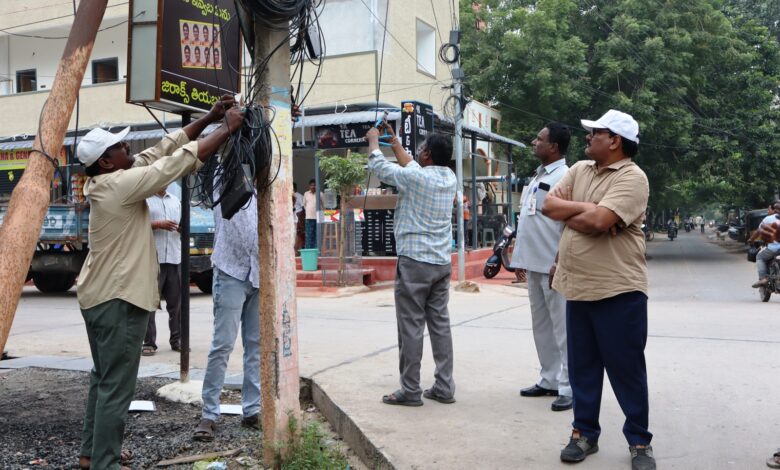 GUNTUR CITY NEWS: ప్రమాదకరంగా ఉన్న కేబుల్ వైర్లను వెంటనే తొలగించాలి