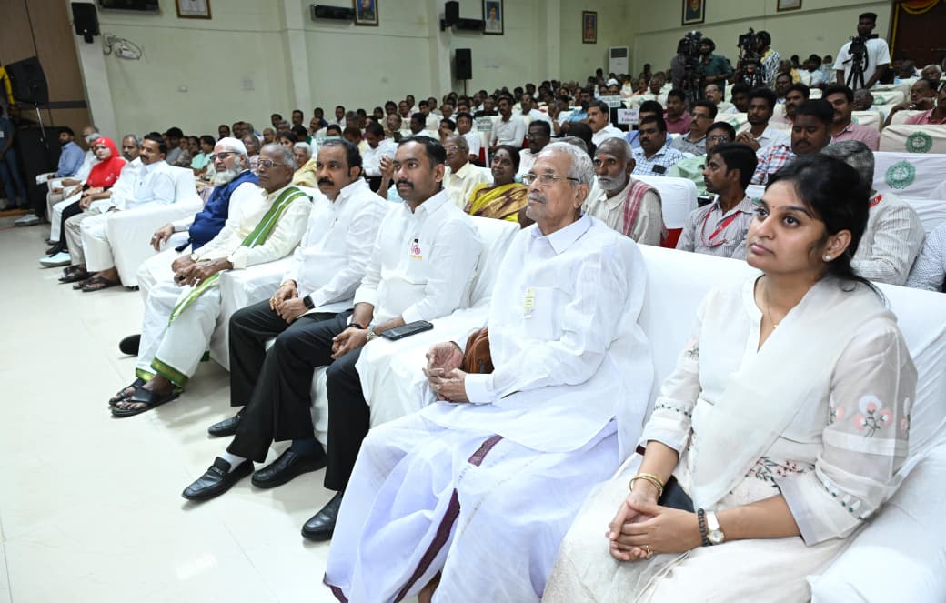 Guntur local News:రైతు బాంధవుడిగా ఎన్జీ రంగా అందరికీ ఆదర్శం : సీఎం చంద్రబాబు