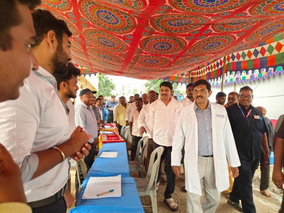 Prakasam Local news:ఇంకొల్లులో ఆస్టర్ రమేష్ హాస్పిటల్‌ను ప్రారంభించిన- ఎమ్మెల్యే ఏలూరి