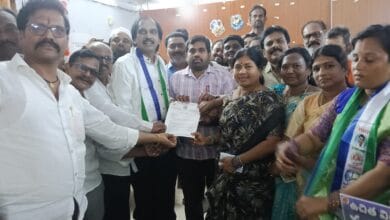Repalle lo ysrcp:రేపల్లెలో వైయస్సార్: రేపల్లెలో వైయస్సార్ కాంగ్రెస్ నిరసన ర్యాలీ Repalle lo ysrcp