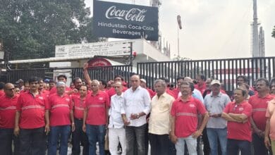 Canteen lo naasirakham: క్యాంటీన్లో నాసిరకం భోజనం – భద్రతా లోపాలపై కోకోకోలా కార్మికుల ఆవేదన Canteen lo naasirakham