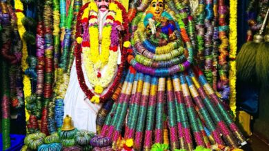 Divine Splendor: Penuganchiprolu Tirupatamma Bangles Adornment Attracts 1 Lakh Devotees||దివ్య వైభవం: పెనుగంచిప్రోలు తిరుపతమ్మ గాజులు అలంకరణ లక్ష మంది భక్తులను ఆకర్షించింది Divine Splendor: Penuganchiprolu Tirupatamma Bangles Adornment Attracts 1 Lakh Devotees||దివ్య వైభవం: పెనుగంచిప్రోలు తిరుపతమ్మ గాజులు అలంకరణ లక్ష మంది భక్తులను ఆకర్షించింది