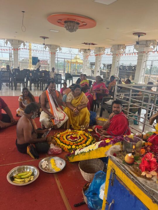 The Divine 7 Secrets of Ayyappa Puja (అయ్యప్ప పూజ యొక్క దివ్య 7 రహస్యాలు) The Divine 7 Secrets of Ayyappa Puja (అయ్యప్ప పూజ యొక్క దివ్య 7 రహస్యాలు)