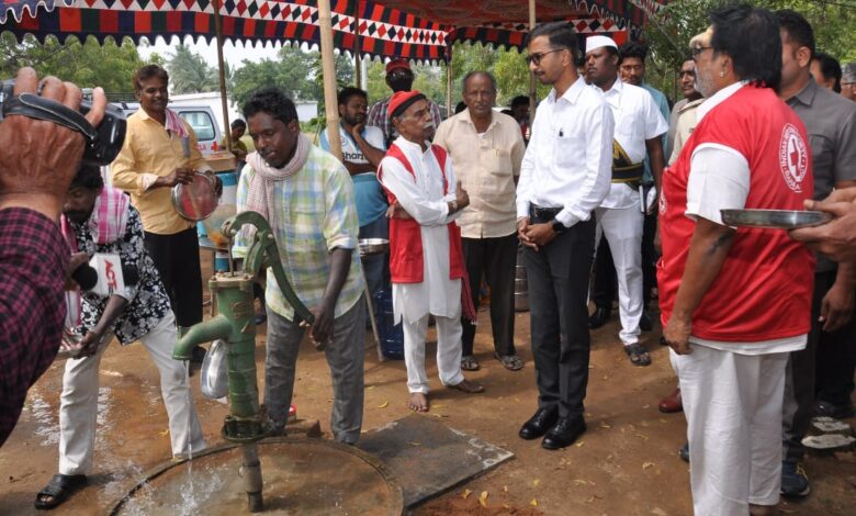 Free Meals for Petitioners at Collectorate