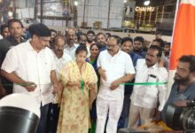 గుంటూరు పశ్చిమ ఎమ్మెల్యే గల్లా మాధవి ముఖ్యఅతిథిగా హాజరై పుస్తక మహోత్సవాన్ని ప్రారంభించారు.