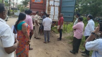 Sensation of 60 Lakhs Fake Cigarettes Seized in Repalle: CI Mallikharjunarao's Vigilance Leads to Massive Bust||రేపల్లెలో 60 లక్షల నకిలీ సిగరెట్ల పట్టివేత సంచలనం: సీఐ మల్లిఖార్జునరావు నిఘా వలయం వల్లే భారీ మోసం బట్టబయలు Fake Cigarettes Repalle