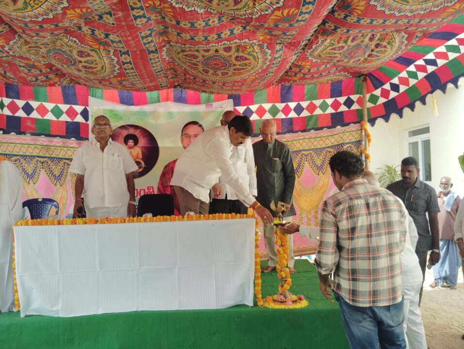 Amazing Support for Khajipalem Sai Arogyam Hospital at Sri Sathya Sai Baba's 100th Centenary Celebrations!||శ్రీ సత్య సాయి బాబా 100వ శతజయంతి వేడుకలు: ఖాజీపాలెం Sai Arogyam వైద్యశాలకు బాపట్ల ఎమ్మెల్యే అద్భుతమైన సాయం!