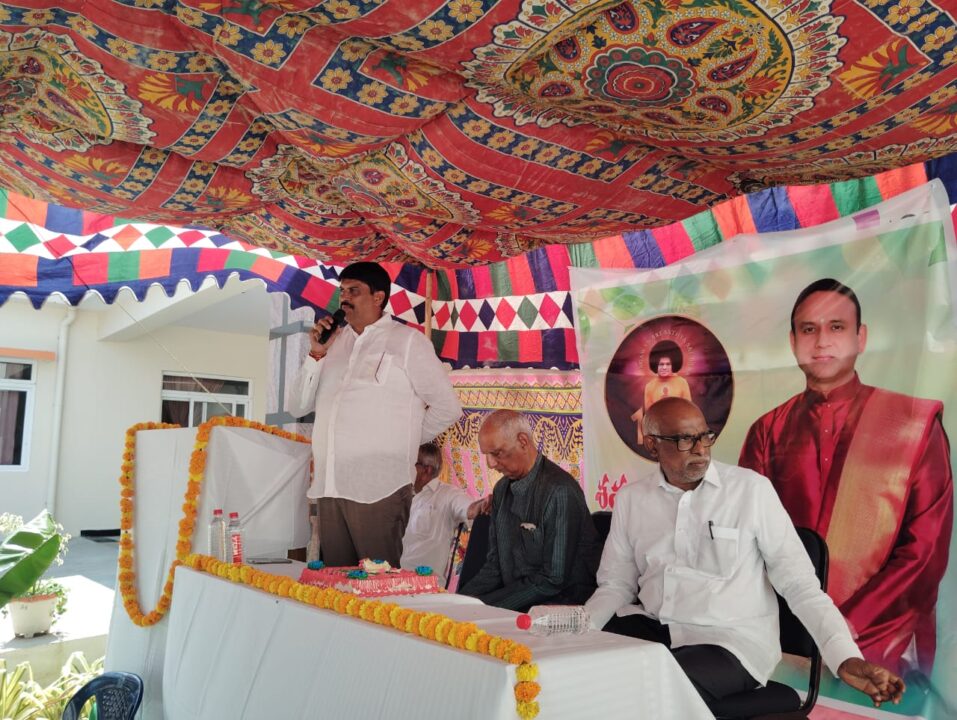 Amazing Support for Khajipalem Sai Arogyam Hospital at Sri Sathya Sai Baba's 100th Centenary Celebrations!||శ్రీ సత్య సాయి బాబా 100వ శతజయంతి వేడుకలు: ఖాజీపాలెం Sai Arogyam వైద్యశాలకు బాపట్ల ఎమ్మెల్యే అద్భుతమైన సాయం!