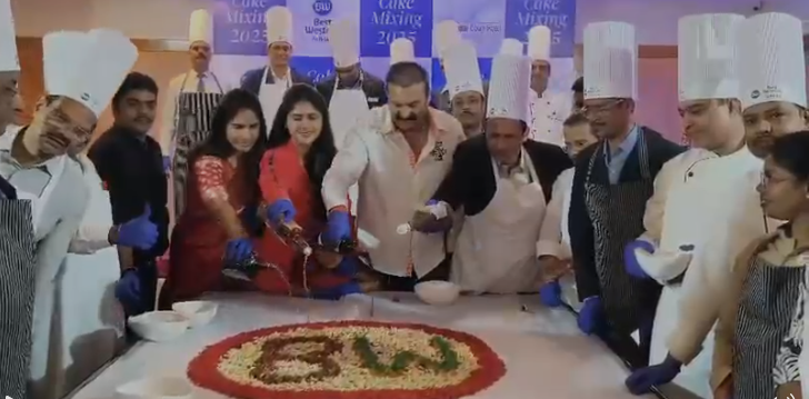 Hyderabad lakidikapul:హైదరాబాద్ లకిడికపుల్ లోని అశోక హోటల్ లో కేక్ మిక్సింగ్ ఫెస్ట్ తో క్రిస్మస్ సంబరాలు