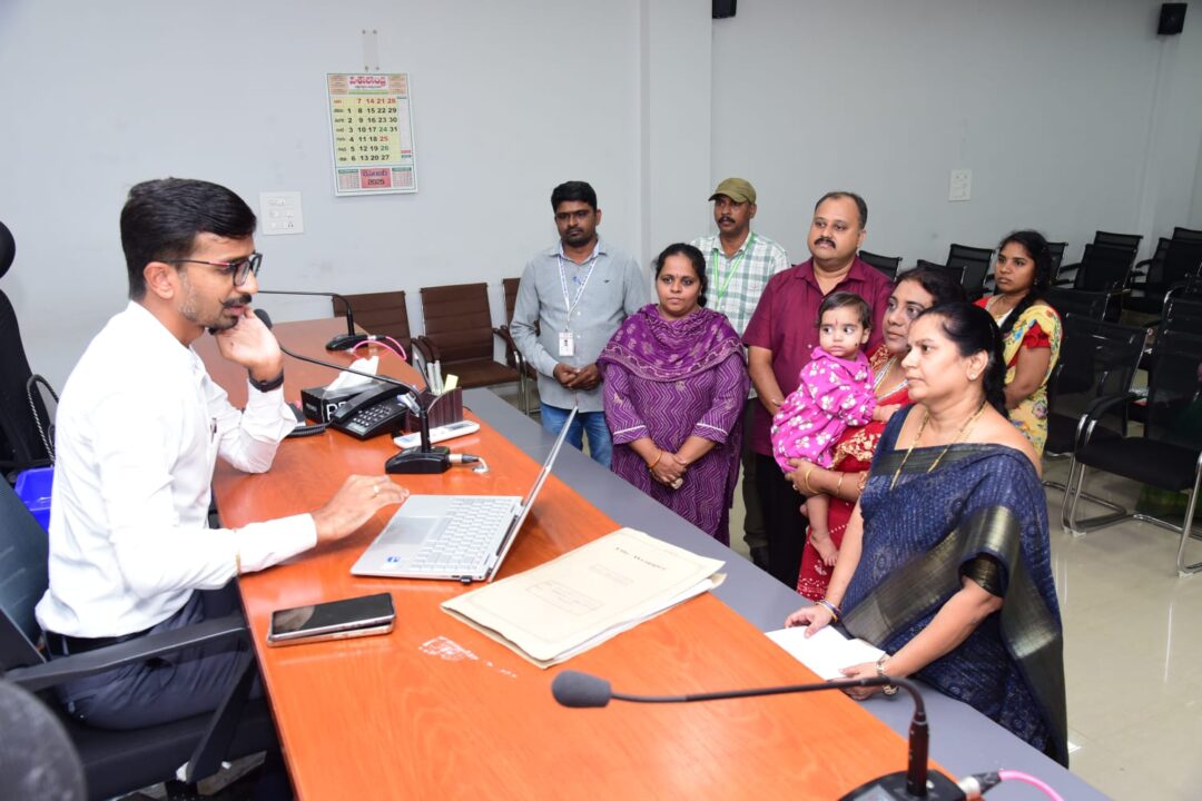 WhatsApp Image 2025-12-05 at 7.32.13 PM (1) Bapatla Local News :-చట్టబద్ధంగా మాత్రమే దత్తత – కలెక్టర్ వినోద్ కుమార్