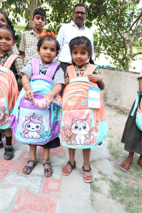 VIT AP వ్యవస్థాపకుడు & ఛాన్సలర్ డాక్టర్ జి. విశ్వనాథన్ 87వ జయంతి సందర్బంగా సేవా కార్యక్రమాలు.