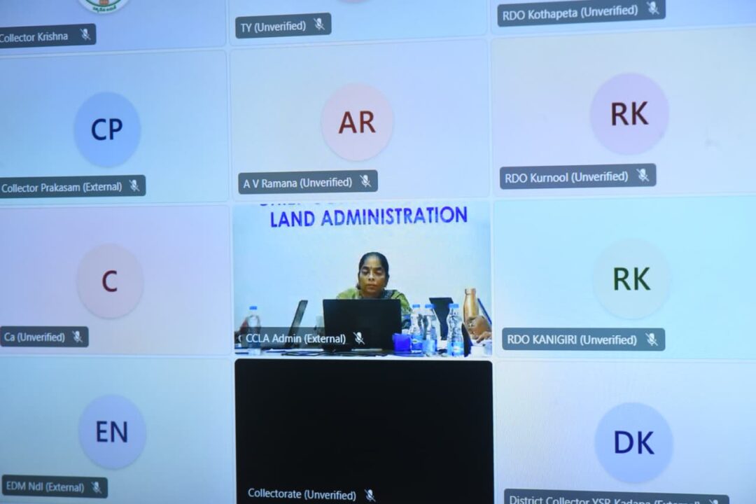 WhatsApp Image 2025-12-30 at 6.49.11 PM Machilipatnam local News :రెవెన్యూ క్లినిక్ ద్వారా సమస్యలకు పరిష్కారం – జిల్లా కలెక్టర్ డీకే బాలాజీ