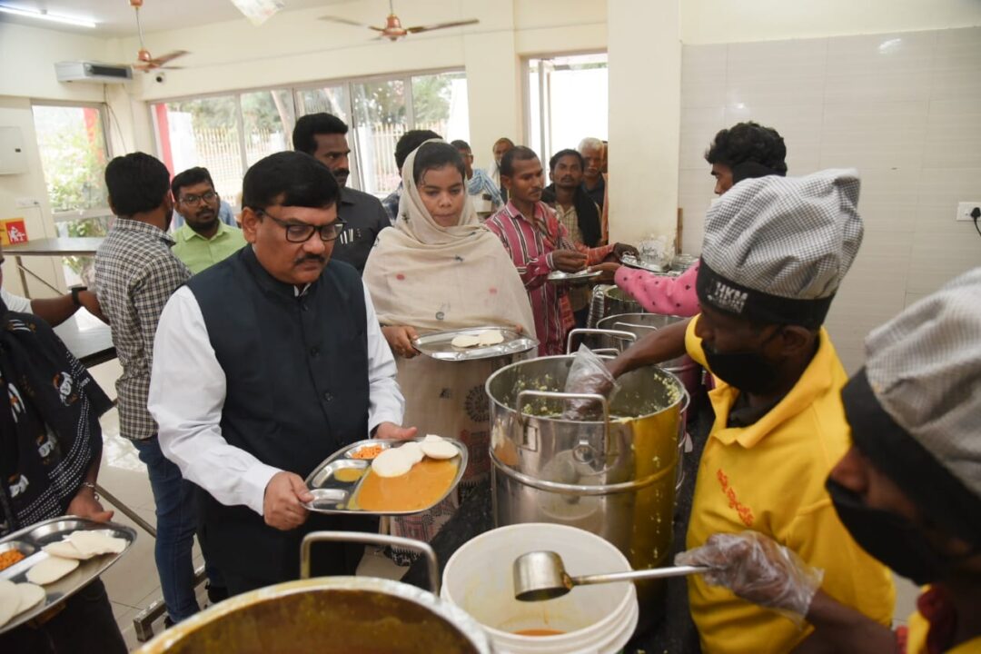 Guntur Local News :అన్న క్యాంటీన్లలో నాణ్యమైన, శుభ్రమైన ఆహారం అందించాలి-జిల్లా కలెక్టర్ ఏ. తమీమ్ అన్సారియా