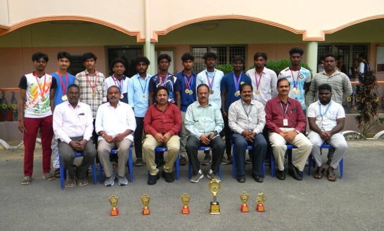 chirala Local News :ఇంటర్ పాలిటెక్నిక్ స్పోర్ట్స్ అండ్ గేమ్స్లో సెయింట్ ఆన్స్ విద్యార్థుల ఘన విజయం chirala Local News