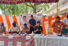 Bapatla local news :అన్నంబొట్లమవారి పాలెంలో మీ భూమి – మీ హక్కు పట్టదారు పాస్ బుక్స్ పంపిణీ Bapatla local news :అన్నంబొట్లమవారి పాలెంలో మీ భూమి – మీ హక్కు పట్టదారు పాస్ బుక్స్ పంపిణీ