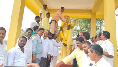 Krishna Local News : మండవల్లి మండలంలో ఎన్టీఆర్కు ఘన నివాళులు Krishna Local News
