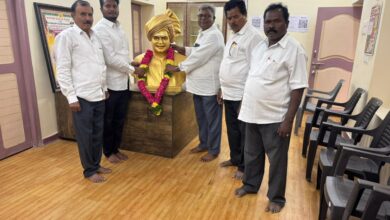 Bapatla Local News :బాపట్ల ఎంపీ కార్యాలయంలో ఘనంగా ఎన్టీఆర్ 30వ వర్ధంతి Bapatla Local News