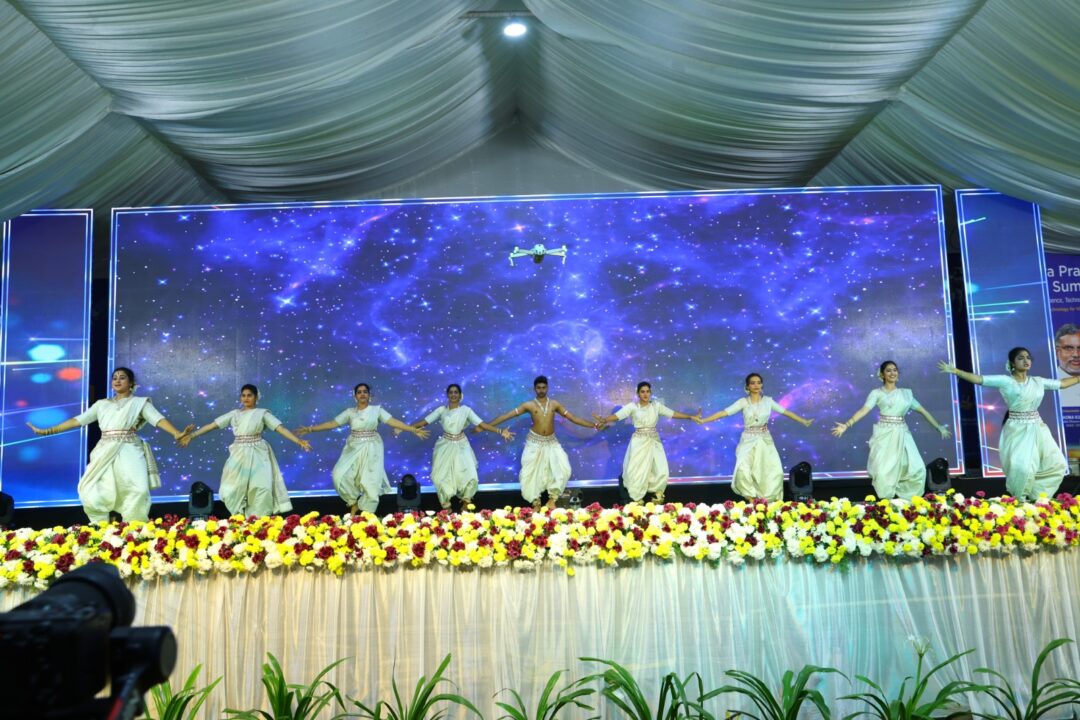 WhatsApp Image 2026-01-22 at 5.12.38 PM (1) Vignan's University :The AP Space Tech Summit–2026 commenced grandly at Vignan's University :అంతరిక్ష రంగంలో స్టార్టప్ల విప్లవం రావాలి