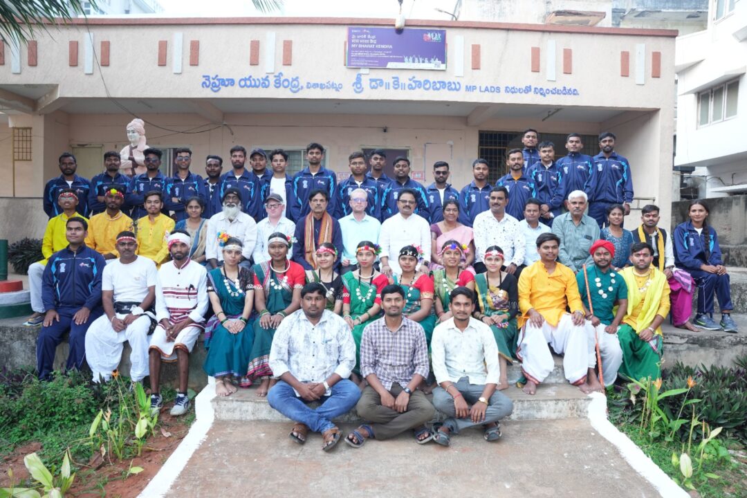 Vesakhapatanam Local News :అంతర్ రాష్ట్ర యువ సమ్మేళనంలో ఎం.ఎస్.ఎం.ఇ చైర్మన్ టి. శివ శంకరరావు