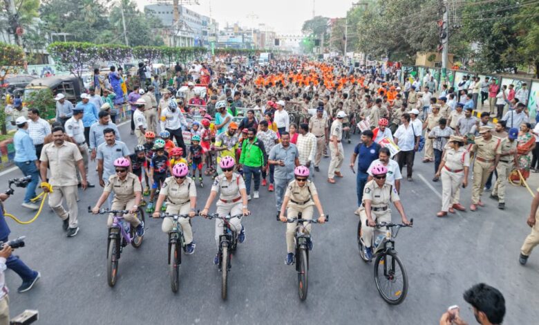 Vijayawada Local News :డ్రగ్స్పై దండయాత్ర నినాదంతో ఎన్టీఆర్ జిల్లాలో 510 కి.మీ సైకిల్ ర్యాలీ Vijayawada Local News