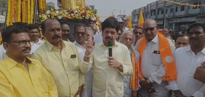 Krishna Local News :తెలుగుజాతిలో చైతన్యం నింపిన మహా వ్యక్తి ఎన్టీఆర్ -రాష్ట్ర మంత్రి కొల్లు రవీంద్ర