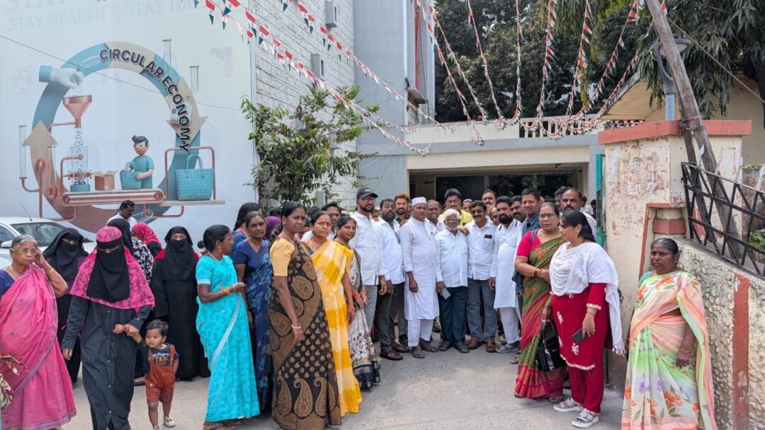 GUNTUR LOనల్లచెరువులో వీధి కుక్కల స్వైరవిహారం: కమిషనర్‌కు ఎన్డీయే నేతల వినతి