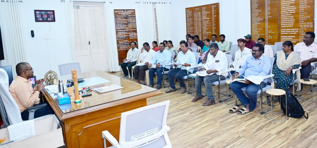 Machilipatnam Local News :అభివృద్ధి పనులను సత్వరమే పూర్తి చేయాలి- జిల్లా కలెక్టర్ డీకే బాలాజీ