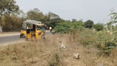 KARAMPUDI NEWS:కారంపూడిలో భీకర రోడ్డు ప్రమాదం- ఆటో,బైక్ ఎదురెదురుగా ఢీ.. ఐదుగురికి గాయాలు, ఒకరి పరిస్థితి విషమం KARAMPUDI NEWS