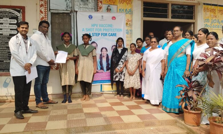 POLAVARAM NEWS:క్యాన్సర్ మహమ్మారికి చెక్.. ఎల్.ఎన్.డి పేటలో పిల్లలకు వ్యాక్సినేషన్ ప్రారంభం POLAVARAM NEWS