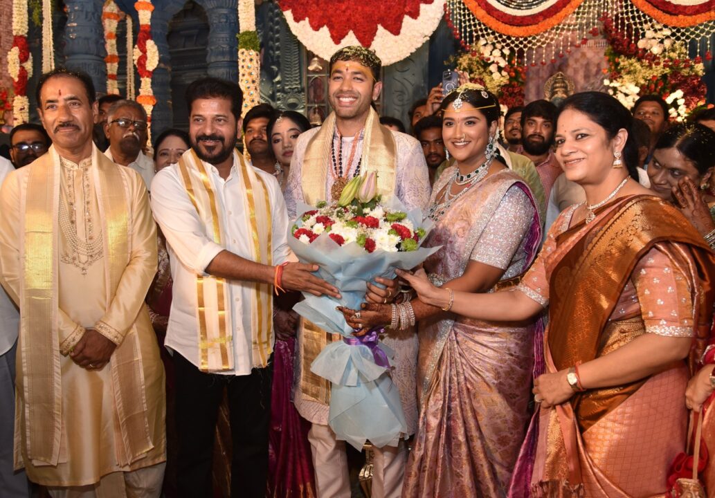 GUNTUR LOCAL NEWS:గుంటూరులో తెలంగాణ సీఎం రేవంత్ రెడ్డి పర్యటన- ఘన స్వాగతం పలికిన యంత్రాంగం