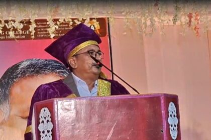Graduation Day: గుడివాడ VKR కాలేజీలో 100% అద్భుతమైన గ్రాడ్యుయేషన్ డే వేడుకలు!